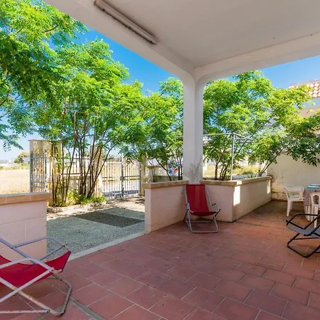 Cinzia Βίλα Torre Lapillo